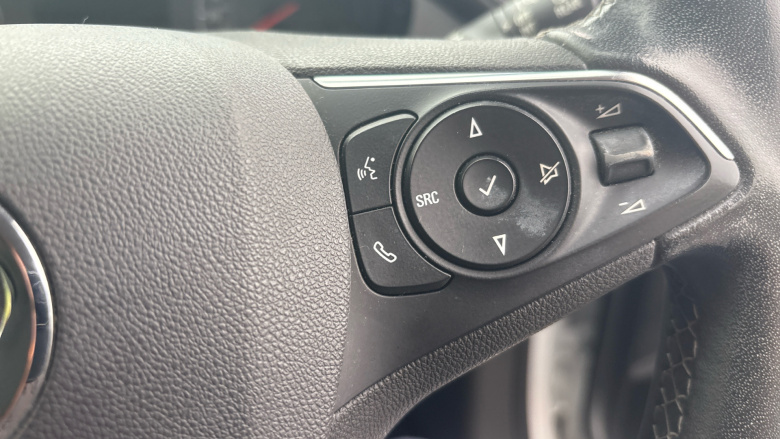 Vauxhall Crossland 1.2 Turbo Design 5dr Petrol Hatchback